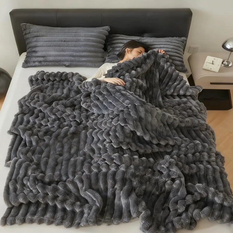 throw Blanket for Bed - 250GSM Soft & Warm Fluffy Blanket