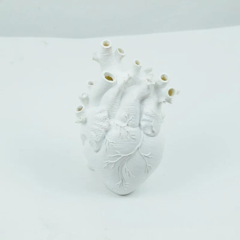 Heart-shaped Resin Vase for Flower Arrangement