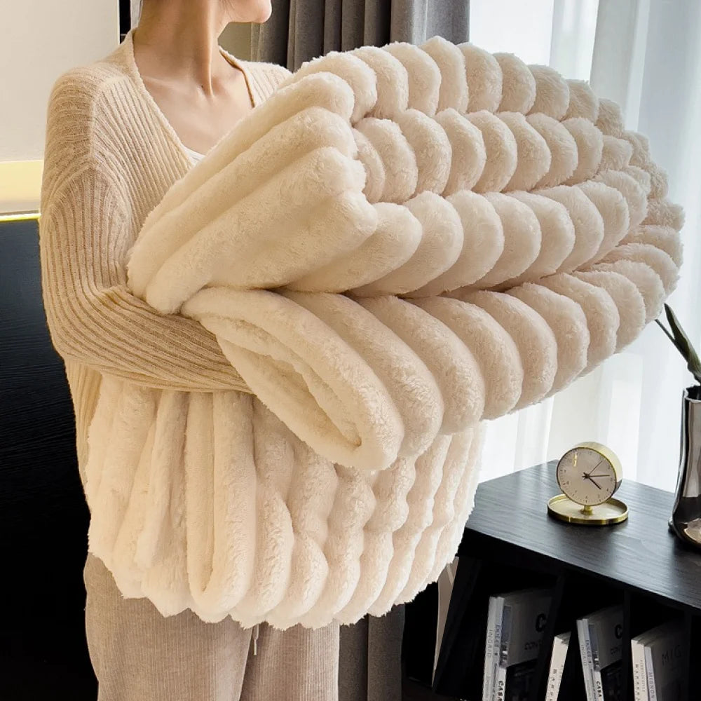 throw Blanket for Bed - 250GSM Soft & Warm Fluffy Blanket