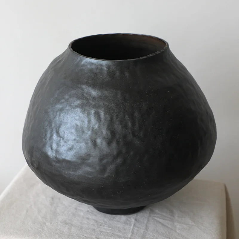 Large Black Moon Jar Ceramic Vase Ornament