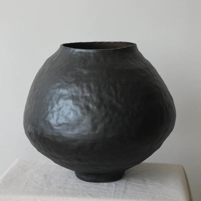 Large Black Moon Jar Ceramic Vase Ornament