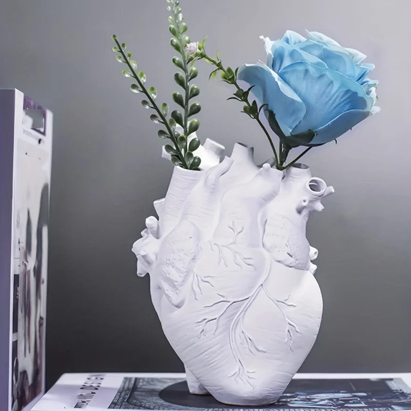 Heart-shaped Resin Vase for Flower Arrangement