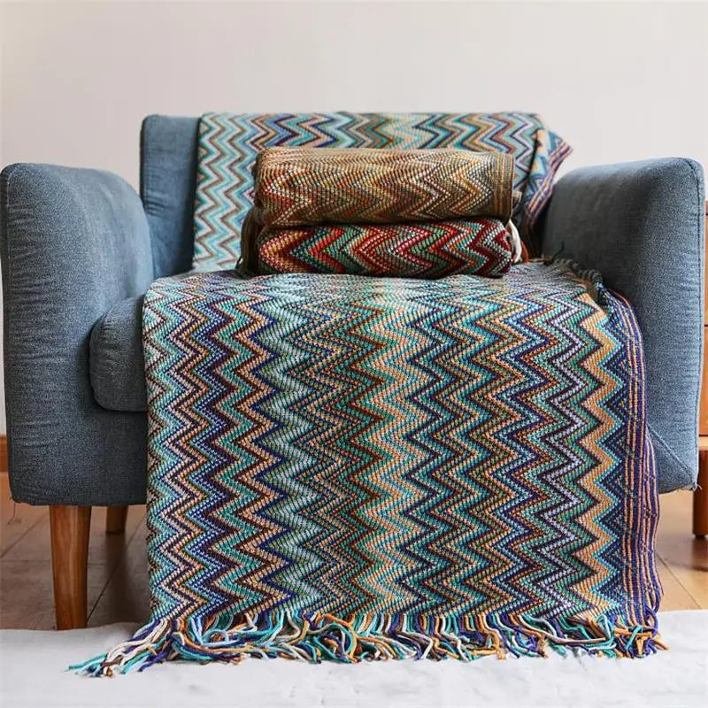 100% Acryl Hand Knitted Blanket with Tassel