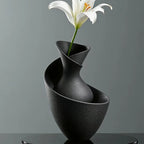 Minimalist Light Luxury Decorative Vase