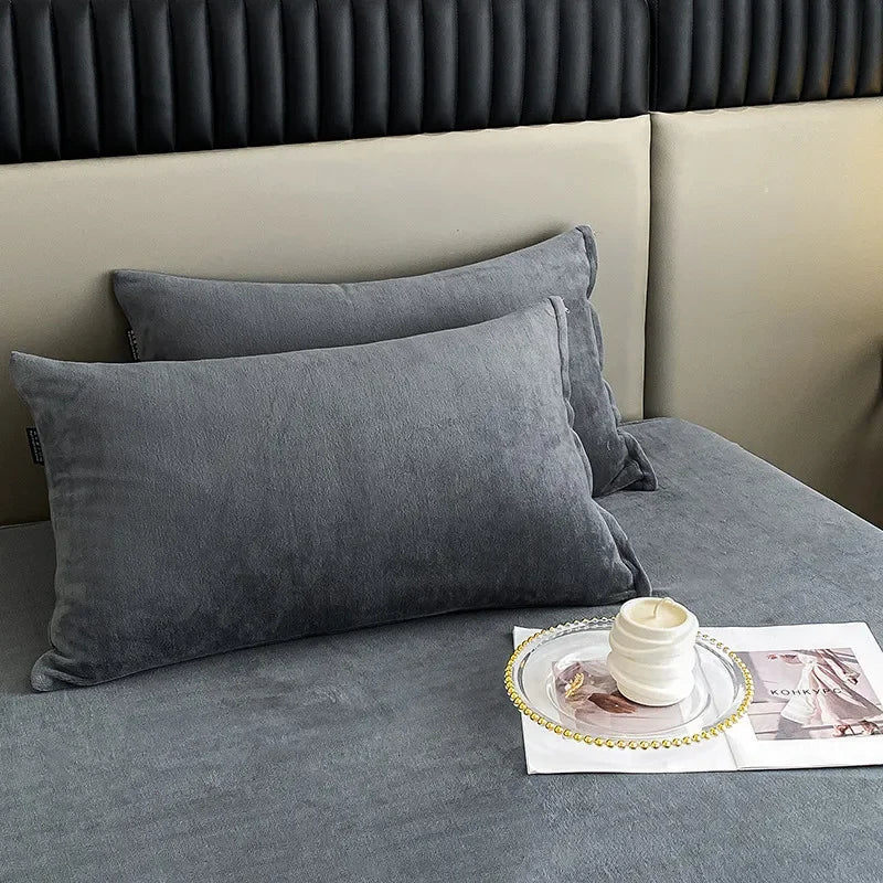 Velvet Fabric Pillowcase Bedding Sleeping Pillowcover