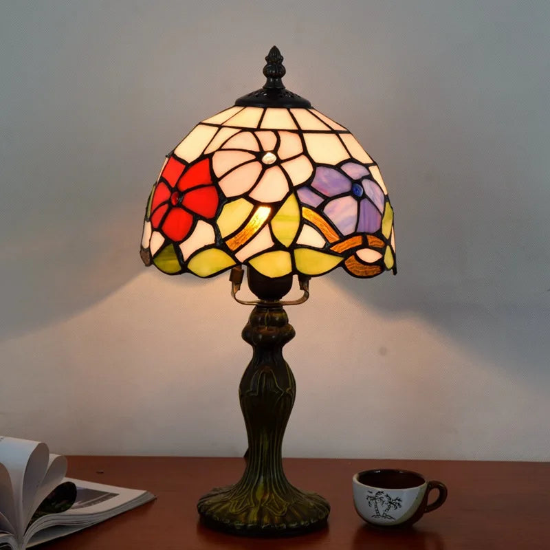 European Style Table Lamp Stained Glass Reading Light