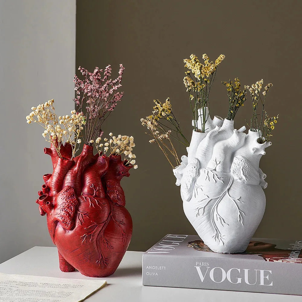 Heart-shaped Resin Vase for Flower Arrangement