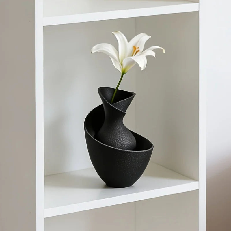 Minimalist Light Luxury Decorative Vase